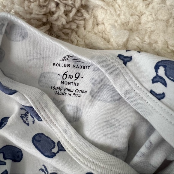 Roller Rabbit Whale Infant Onesie 6-9 months - Picture 4 of 4